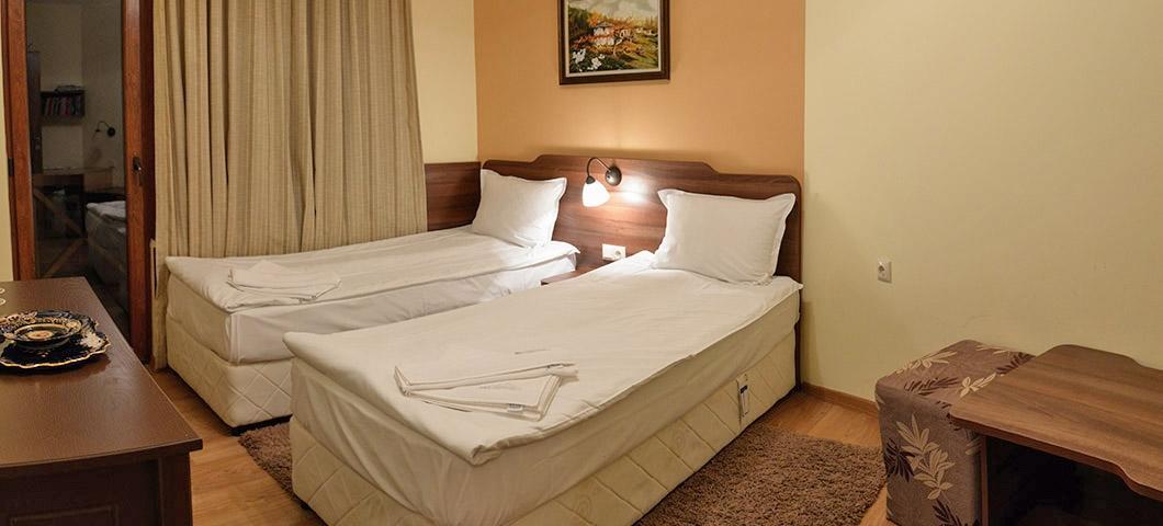 Family Hotel Balkanci Узана Екстер'єр фото